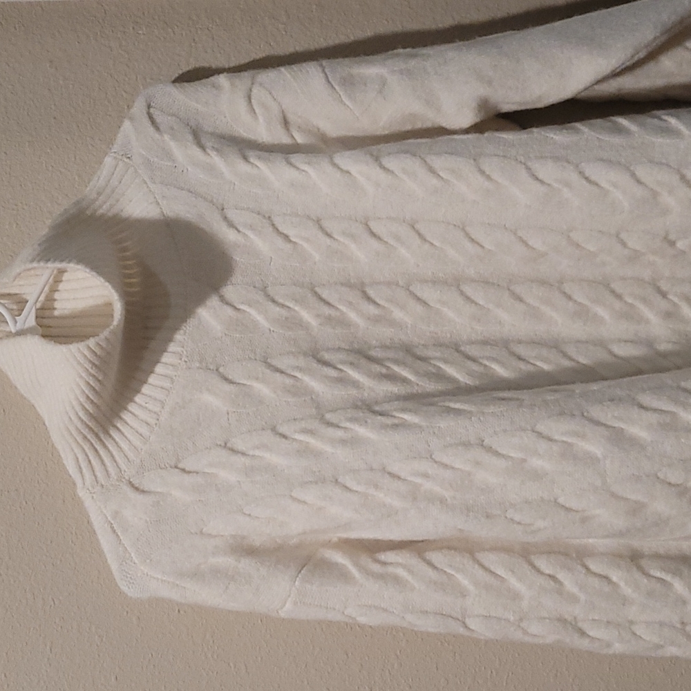 White cable knit sweater